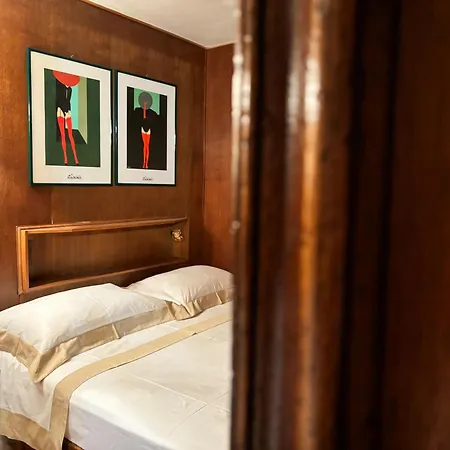 Casa Desi - In The Center Lägenhet *